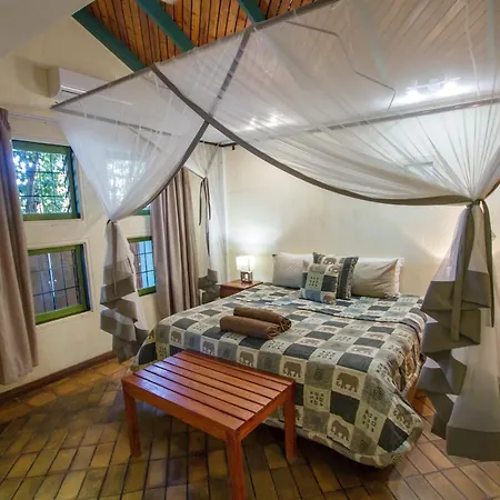 Flatdog Lodge